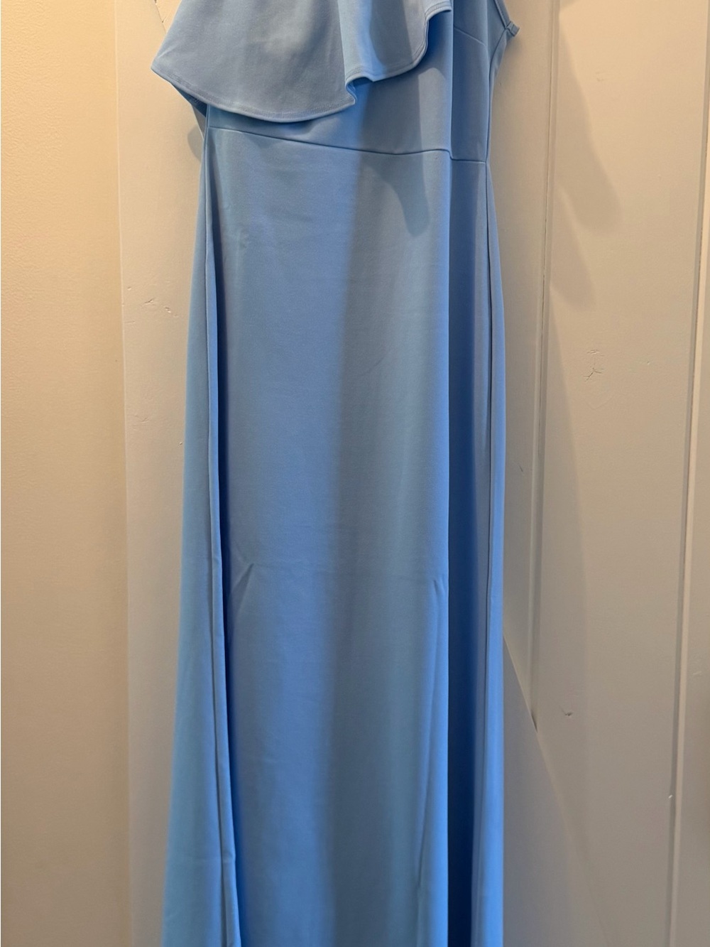 Lulu's Sky-Blue One-Shoulder Ruffle Gown - Picture 2 of 4